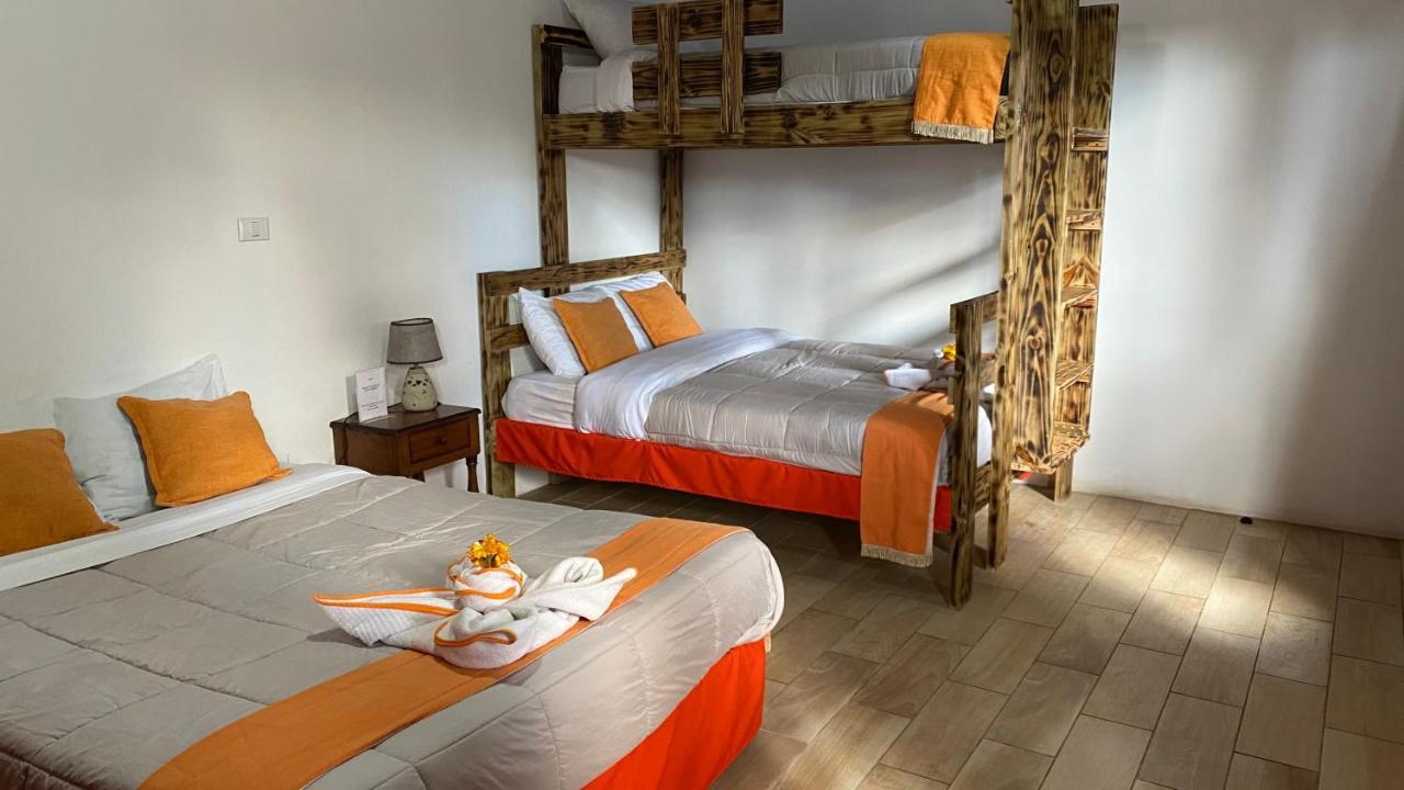 Hotel Your House 알라후엘라 외부 사진